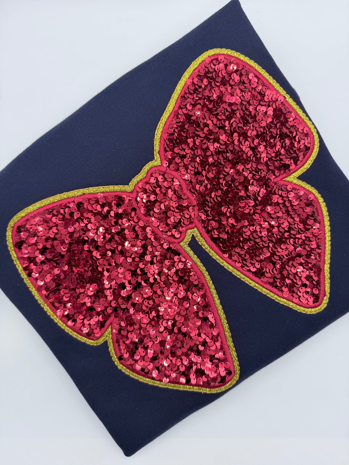 Sequin Bow Appliqué Embroidery Design